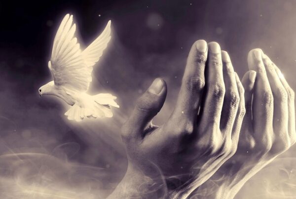 Cómo ensuciamos nuestra mente con los medios y frenamos nuestro crecimiento personal