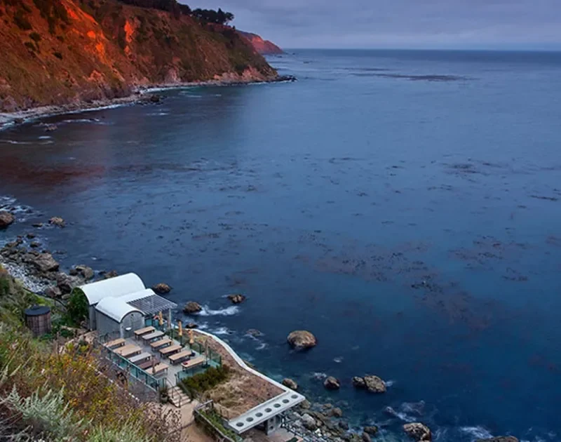 Esalen Institute Big Sur California retiros holisticos talleres espirituales talleres de exploracion