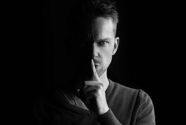 importante caer en las garras del narcisista estas son sus herramientas 1