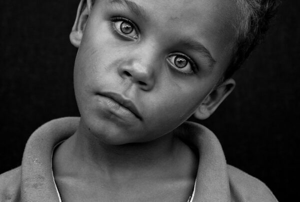 por que el ciudadano se deja manejar y estafar por pocos politicos el populismo ladron 1