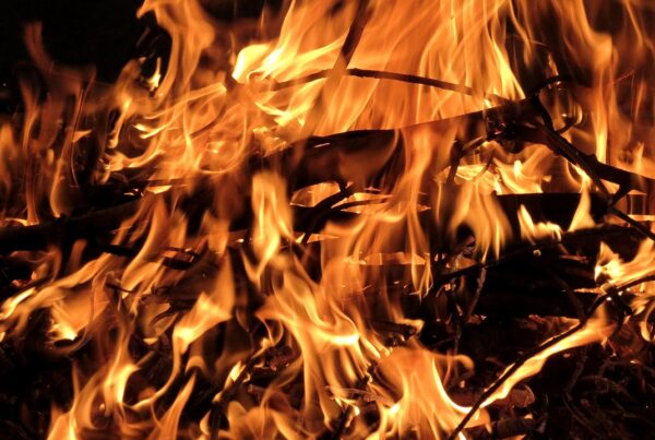 sonar con fuego destruccion pero tambien purificacion y renovacion 1