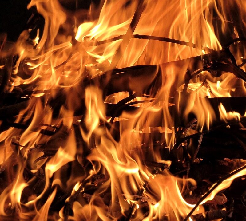 sonar con fuego destruccion pero tambien purificacion y renovacion 1