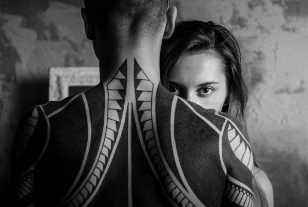 tu cuerpo esta mas pesado hoy no es cansancio es que estas anclando una nueva linea temporal 1