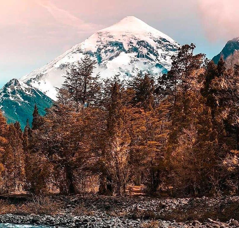 Neuquen energetico Volcanes termas y renacer interior ARGENTINA