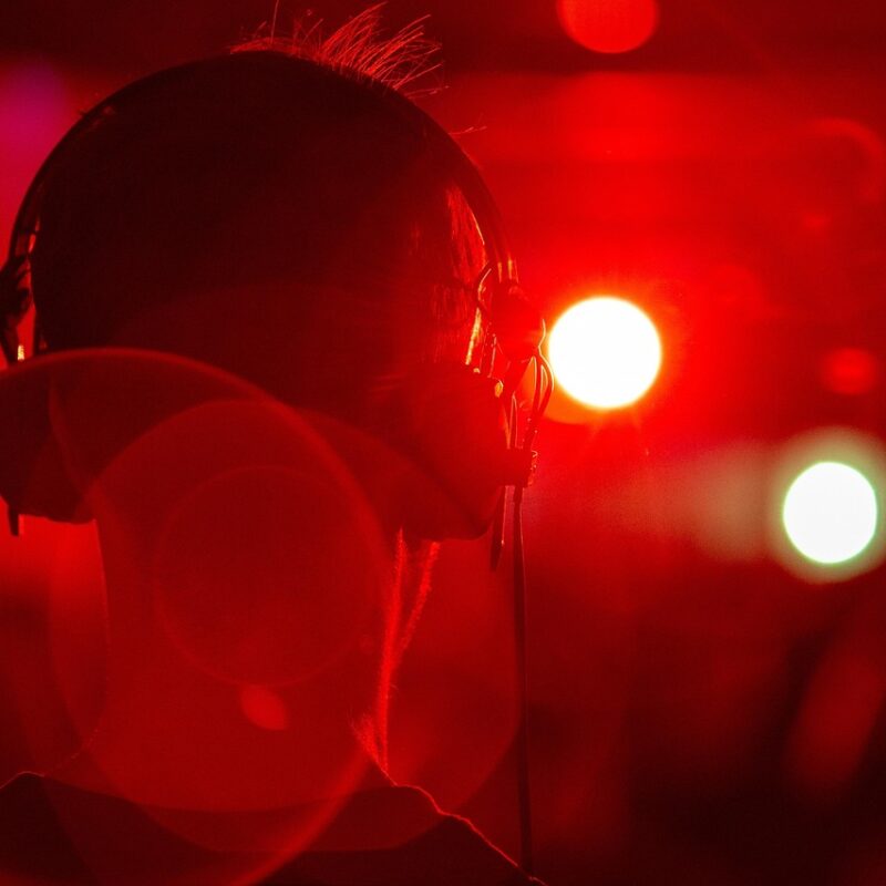 musica para elevar la vibracion como elegir la frecuencia ideal para tu momento 1